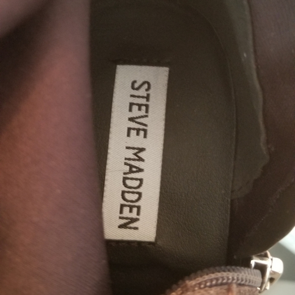 Steve Madden suede boots - Picture 3 of 6